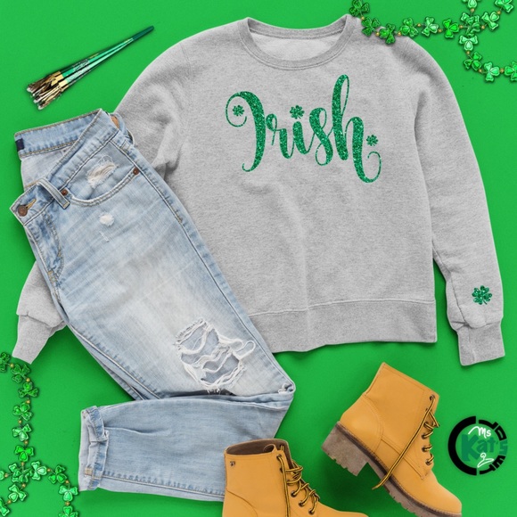 Tops - Irish Glitter St Patrick’s Day Sweatshirt 💚